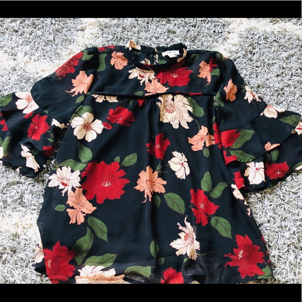 Women’s Boutique Blouse